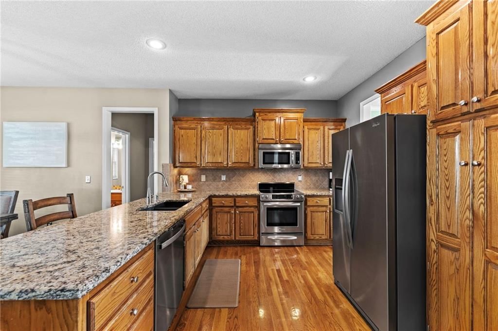 5826 Woodstock Street — photo 17