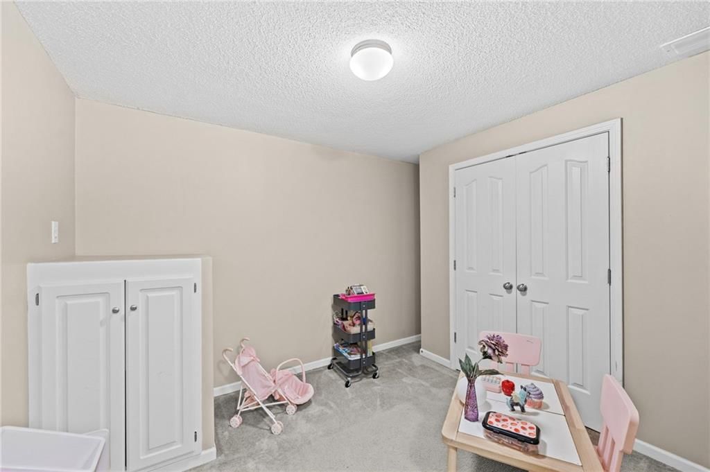 5826 Woodstock Street — photo 31