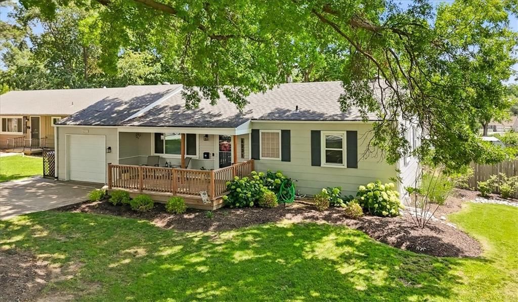 6231 Glenwood Street — photo 26
