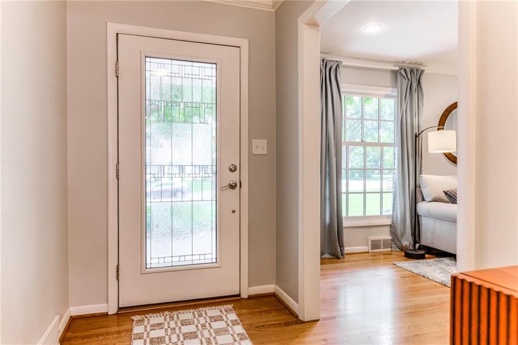 3901 W 57th Terrace — photo 5