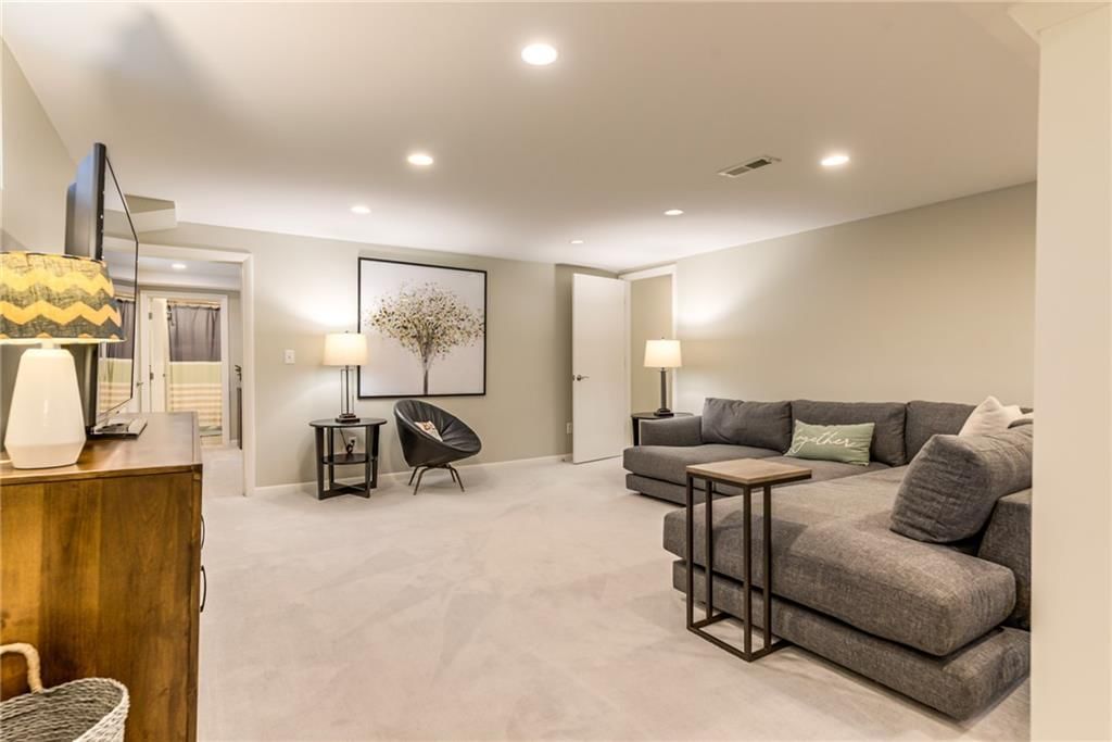 3901 W 57th Terrace — photo 42