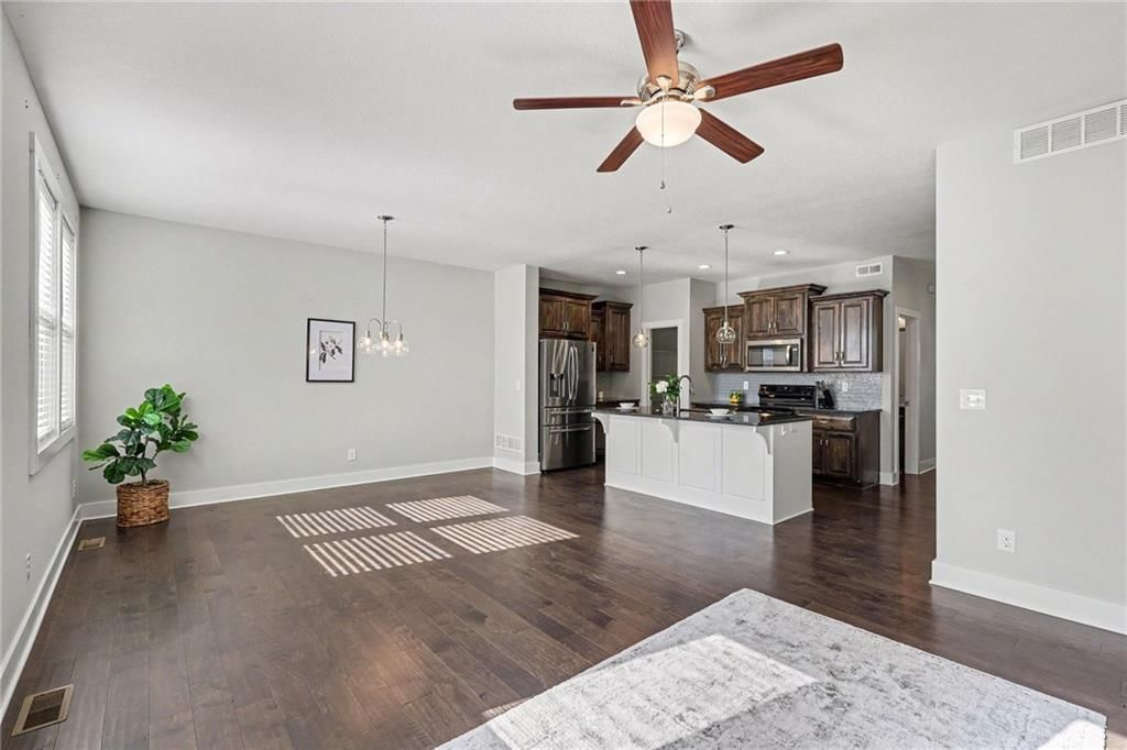 16439 Blair Street — photo 7