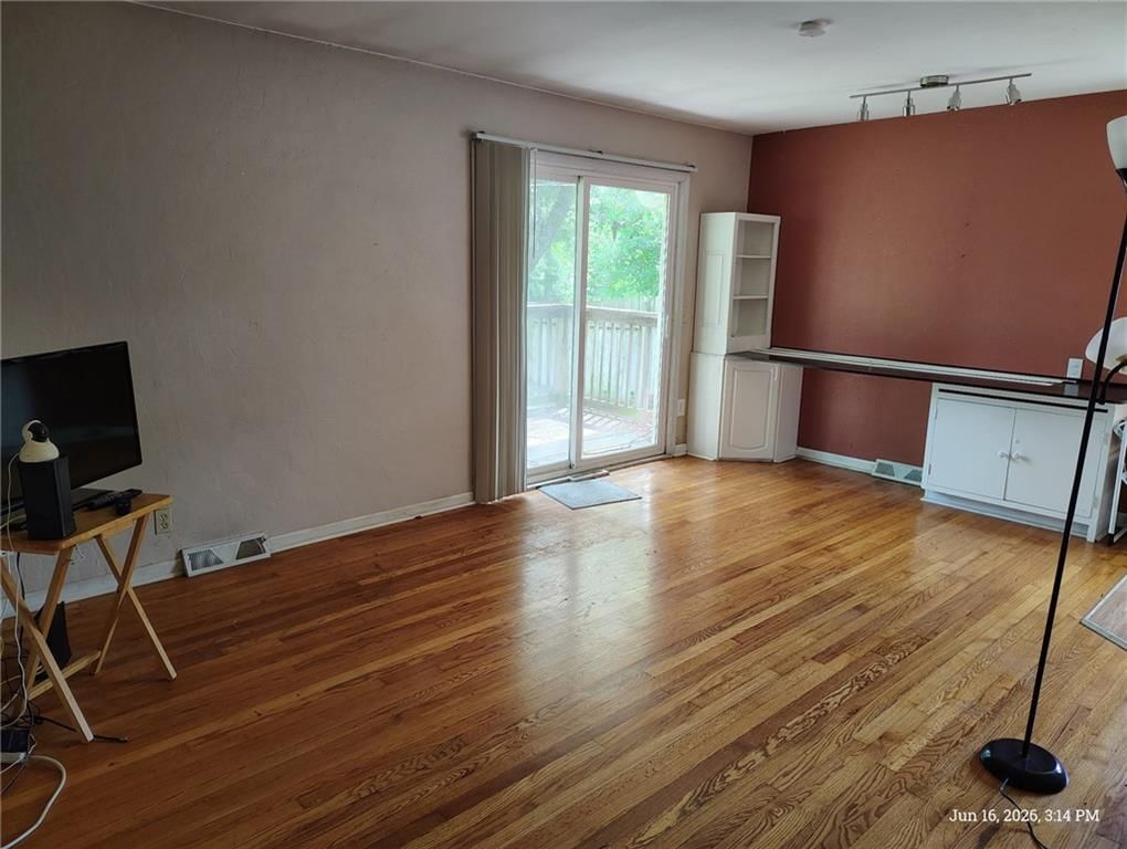 11917 W 91st Terrace — photo 6