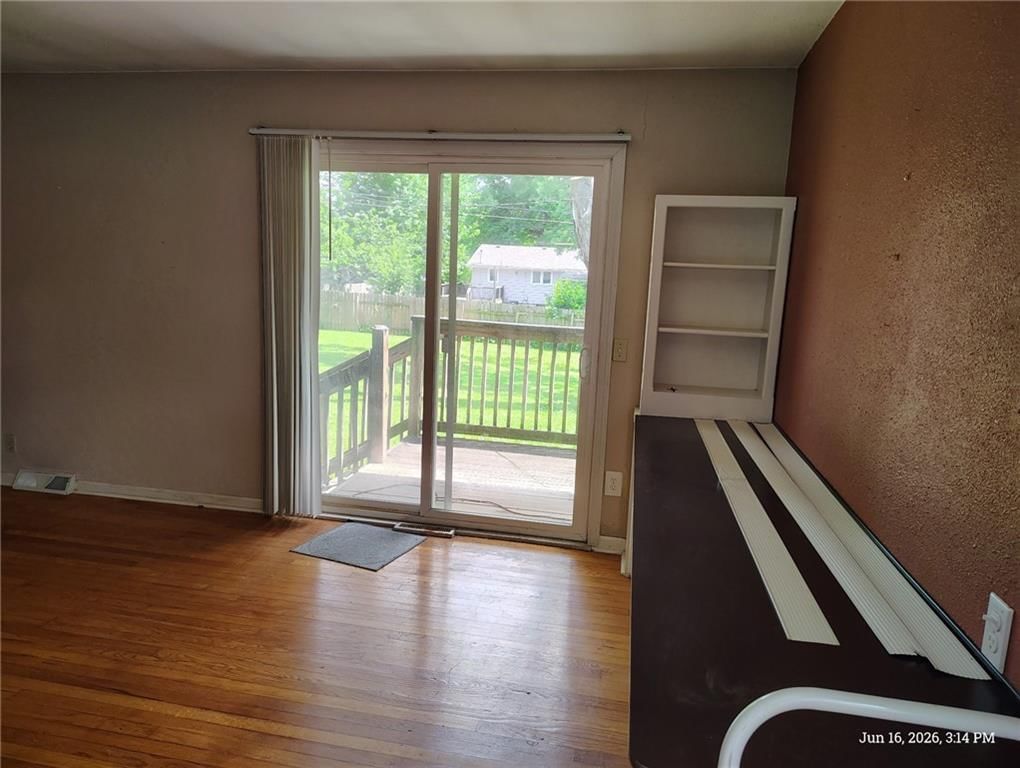11917 W 91st Terrace — photo 9