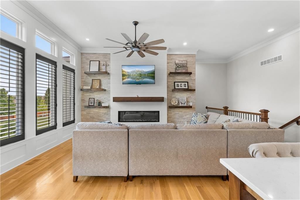 1109 SW Brookside Court — photo 15