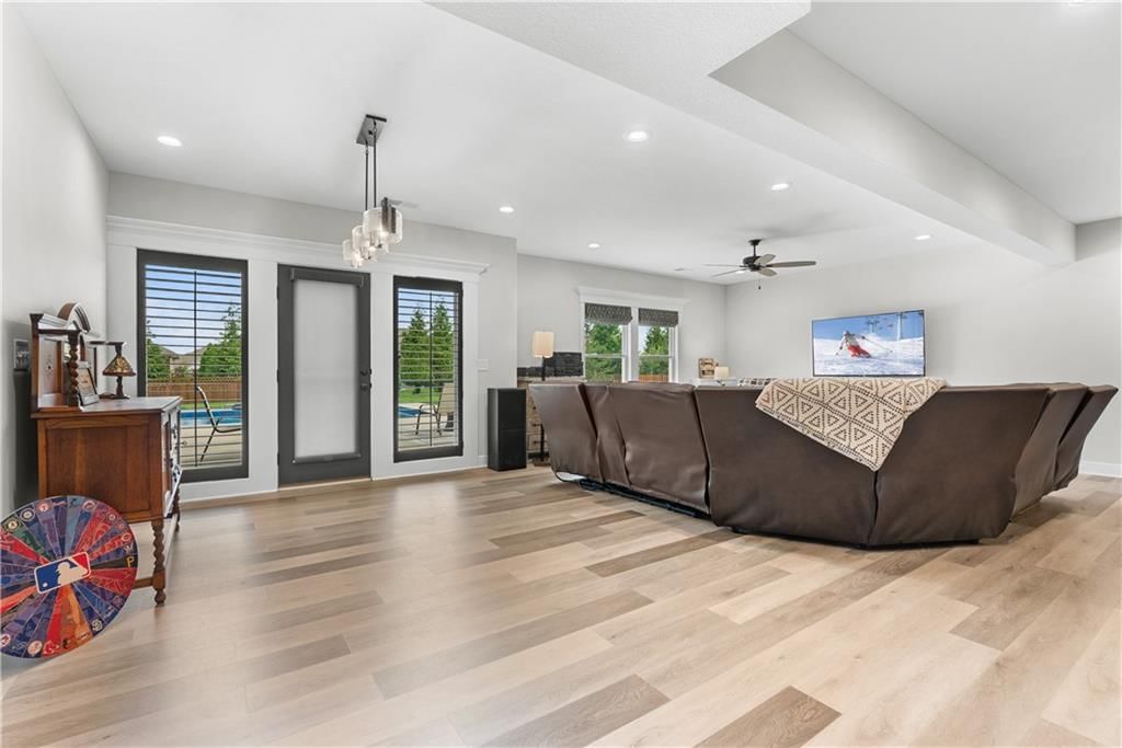 1109 SW Brookside Court — photo 39