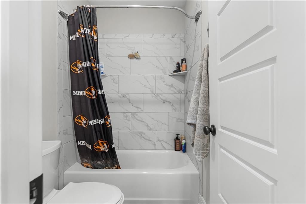 1109 SW Brookside Court — photo 47