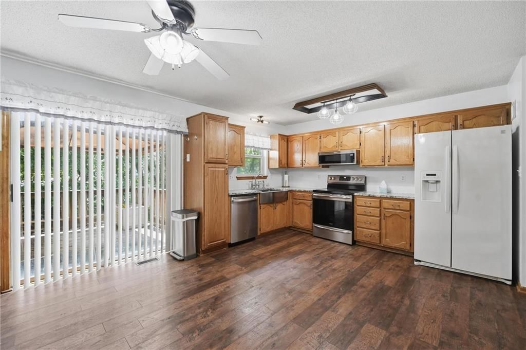 403 Woodland Avenue — photo 16