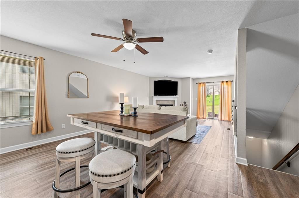 10542 Clubhouse Drive — photo 11