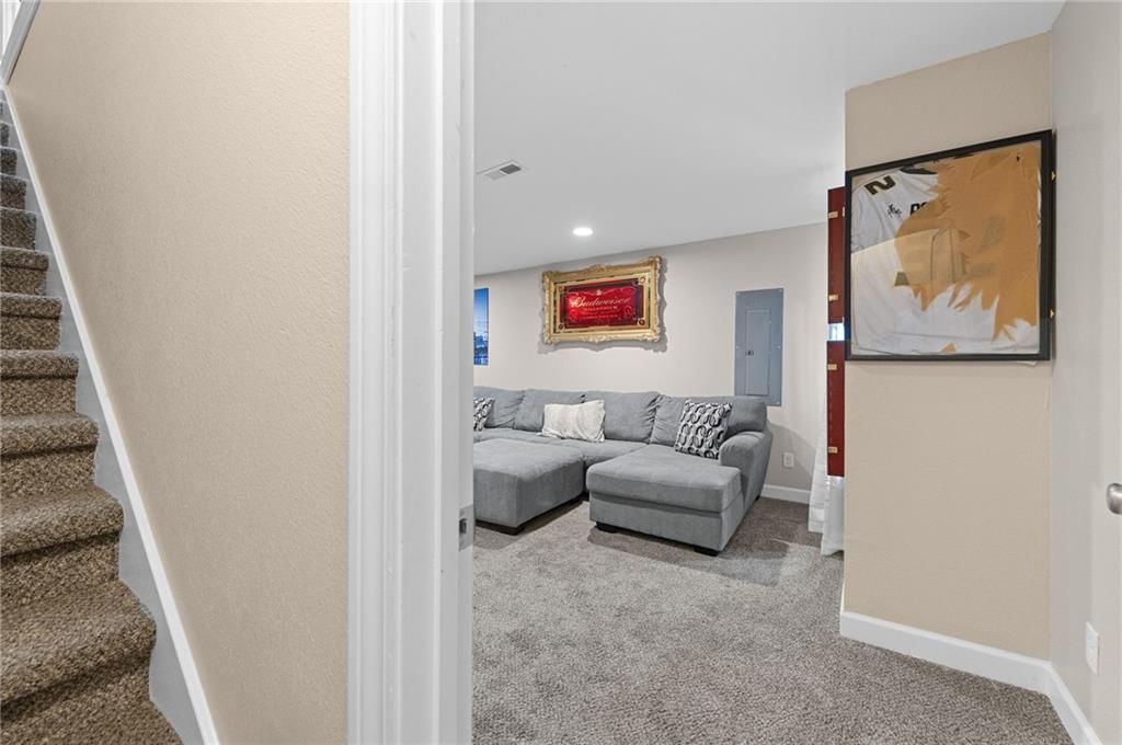 10542 Clubhouse Drive — photo 17