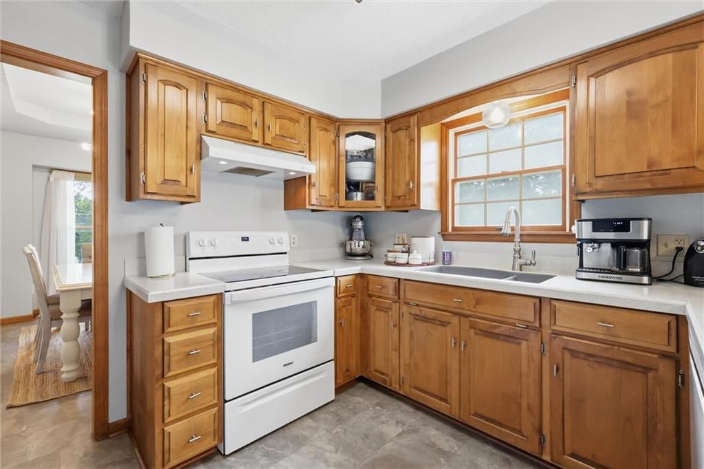 303 S 22nd Street — photo 14