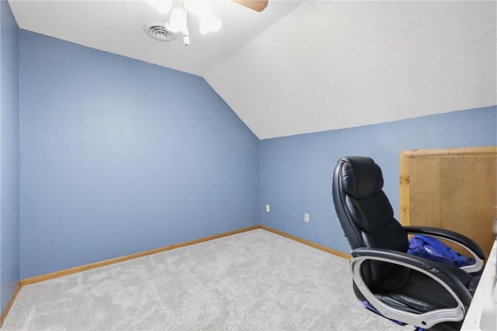 303 S 22nd Street — photo 32