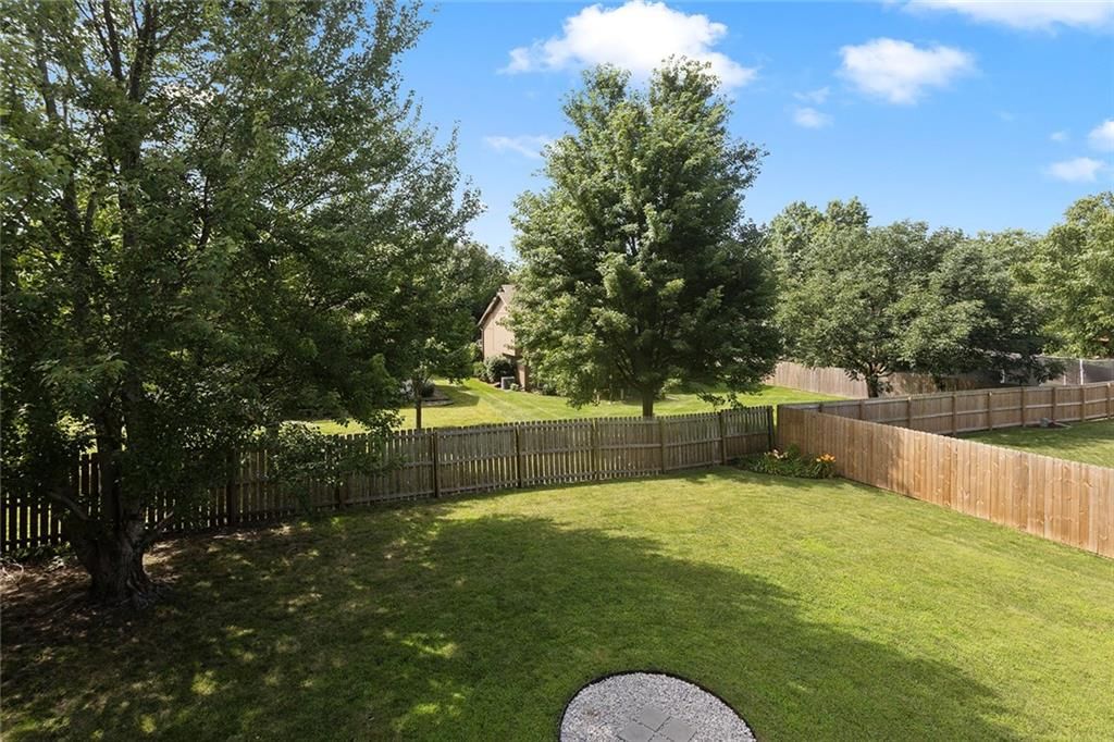 309 NE FIDDLEWOOD Avenue — photo 15