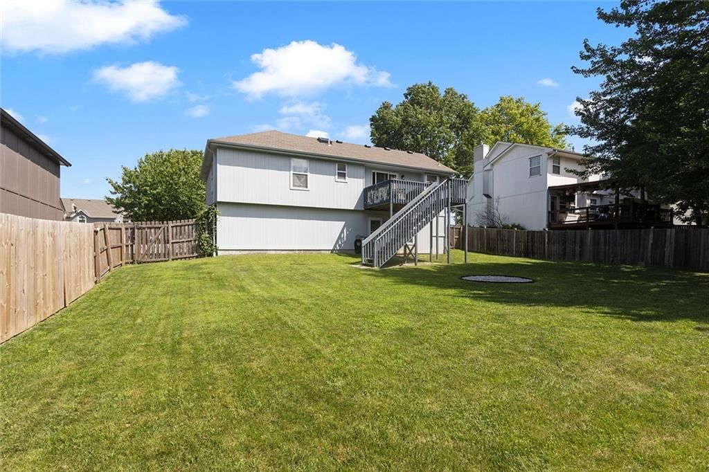 309 NE FIDDLEWOOD Avenue — photo 29