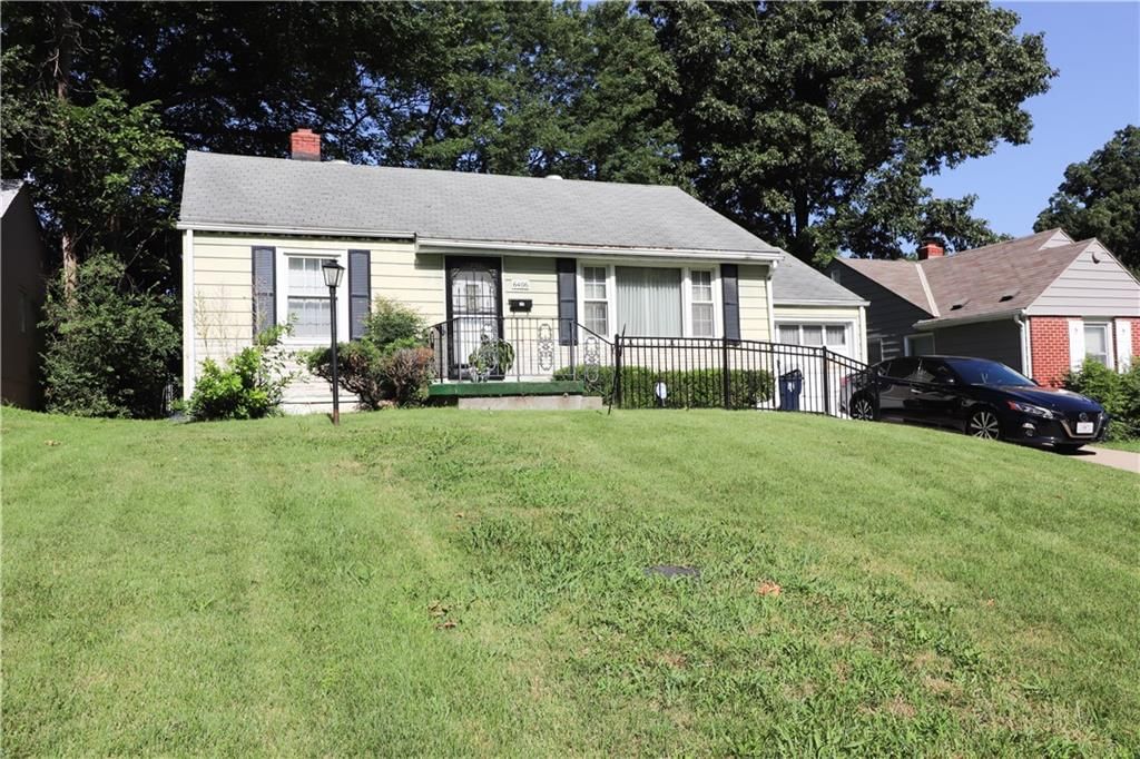 6406 Walrond Avenue — photo 4