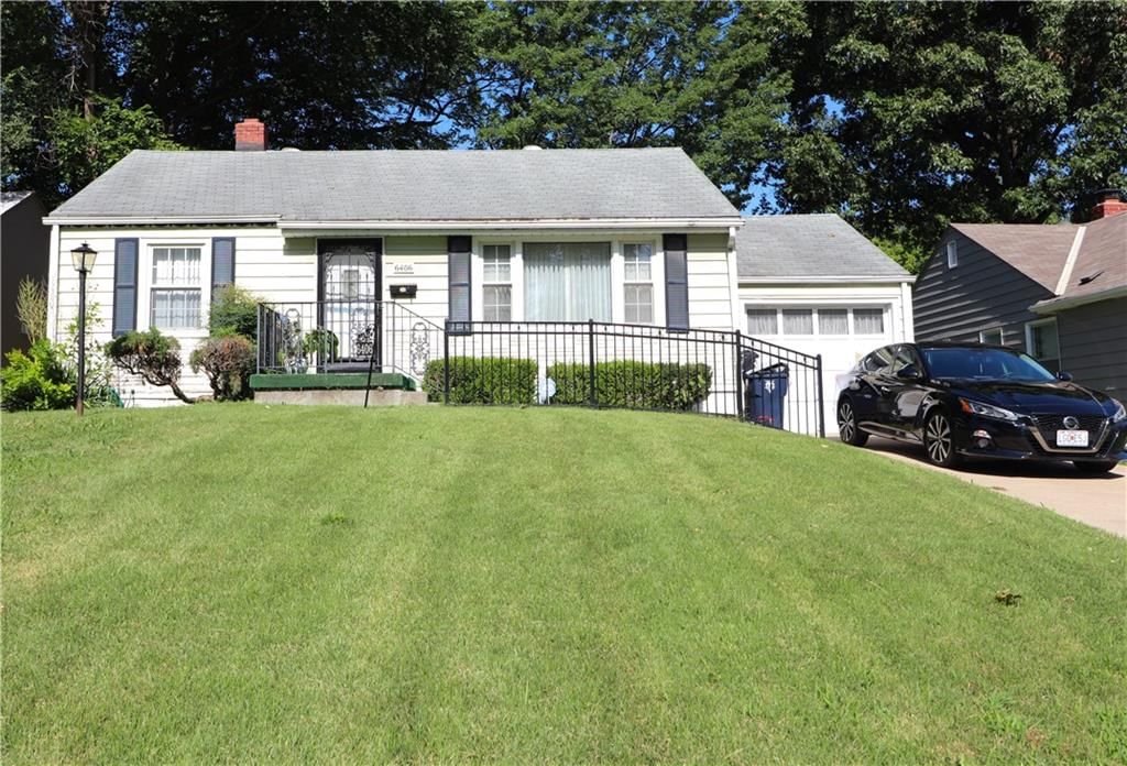 6406 Walrond Avenue — photo 5