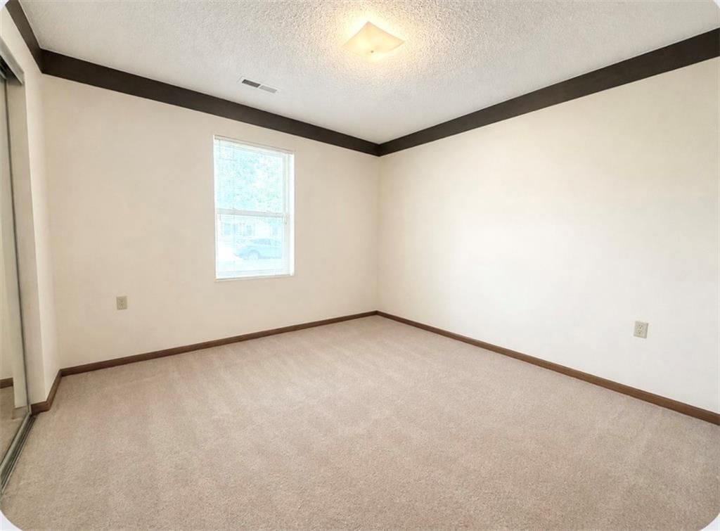 1109 W 17th Street — photo 10
