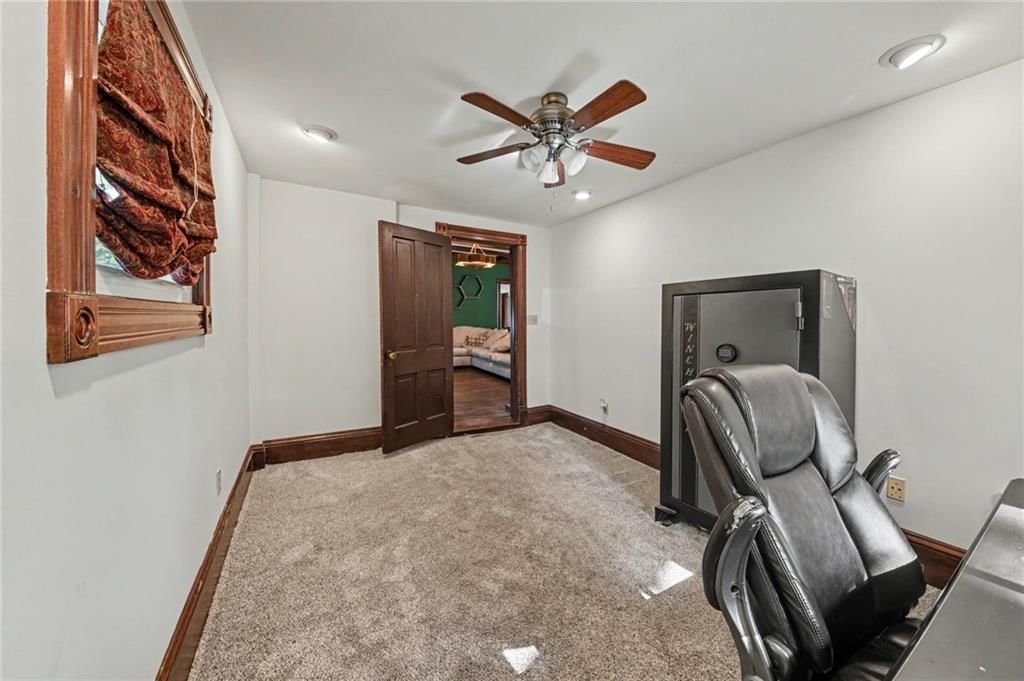 316 S Maple Street — photo 21