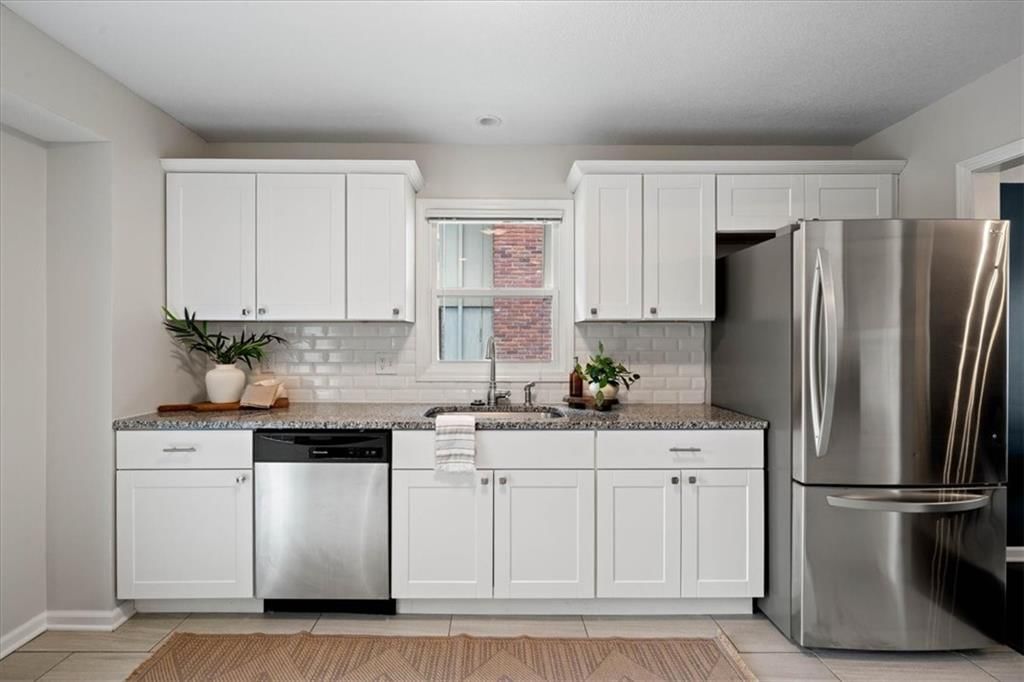9210 England Street — photo 11