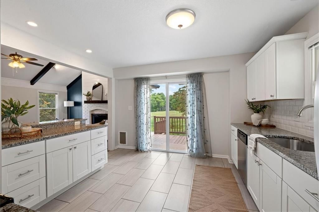 9210 England Street — photo 12