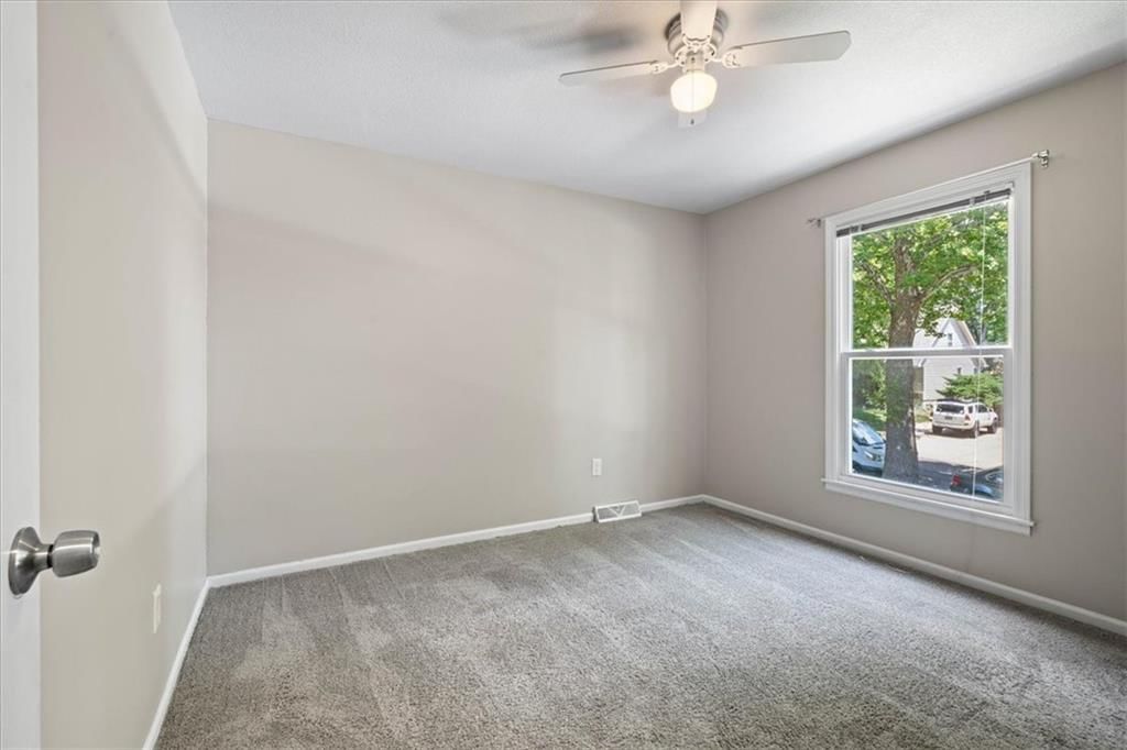 9210 England Street — photo 21