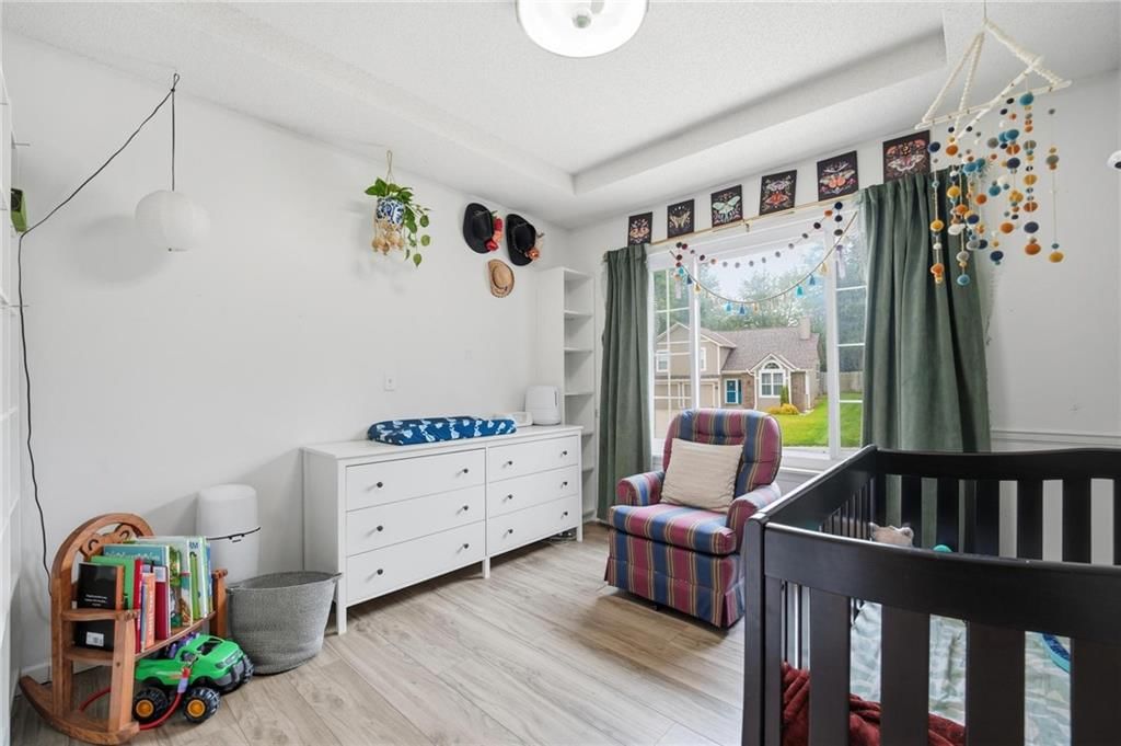 9008 BARNETT Avenue — photo 15