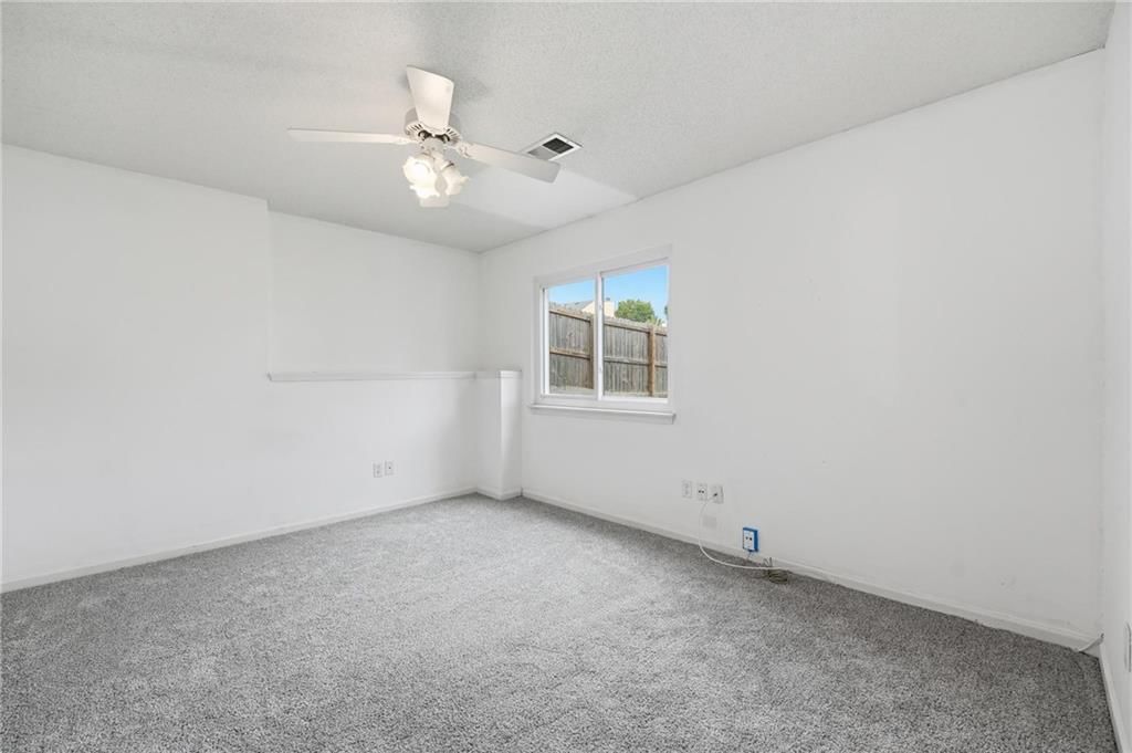 9008 BARNETT Avenue — photo 23