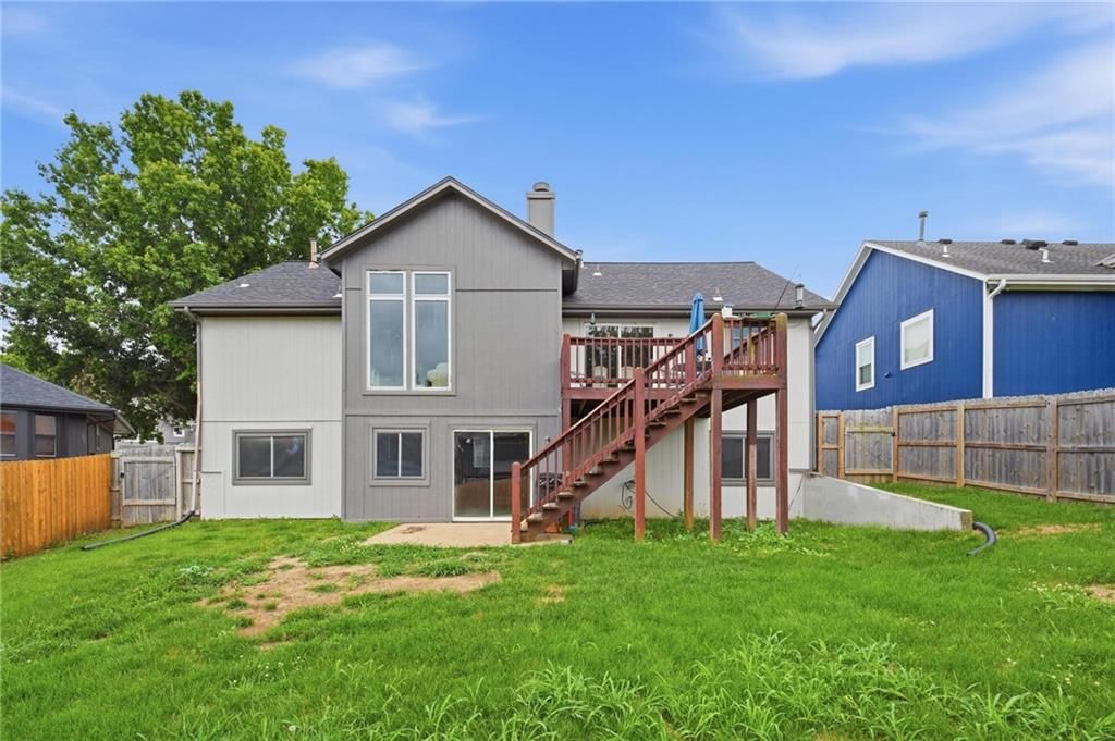 9008 BARNETT Avenue — photo 34