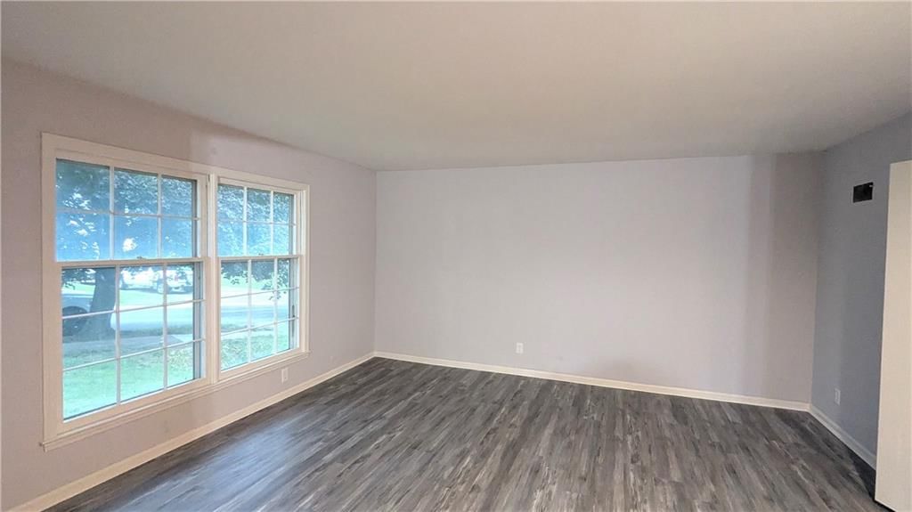 4444 E 107th Terrace — photo 8