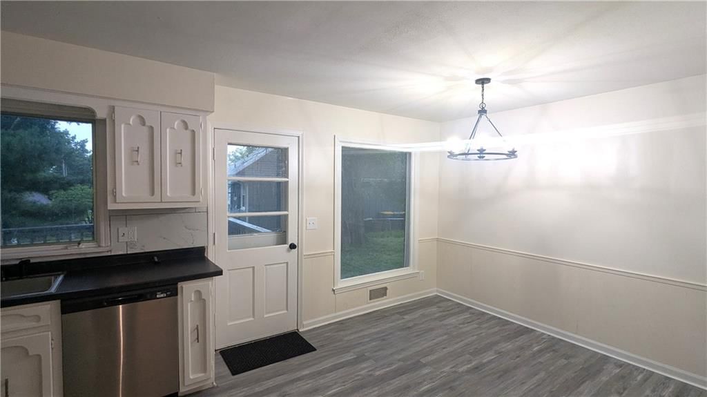 4444 E 107th Terrace — photo 13