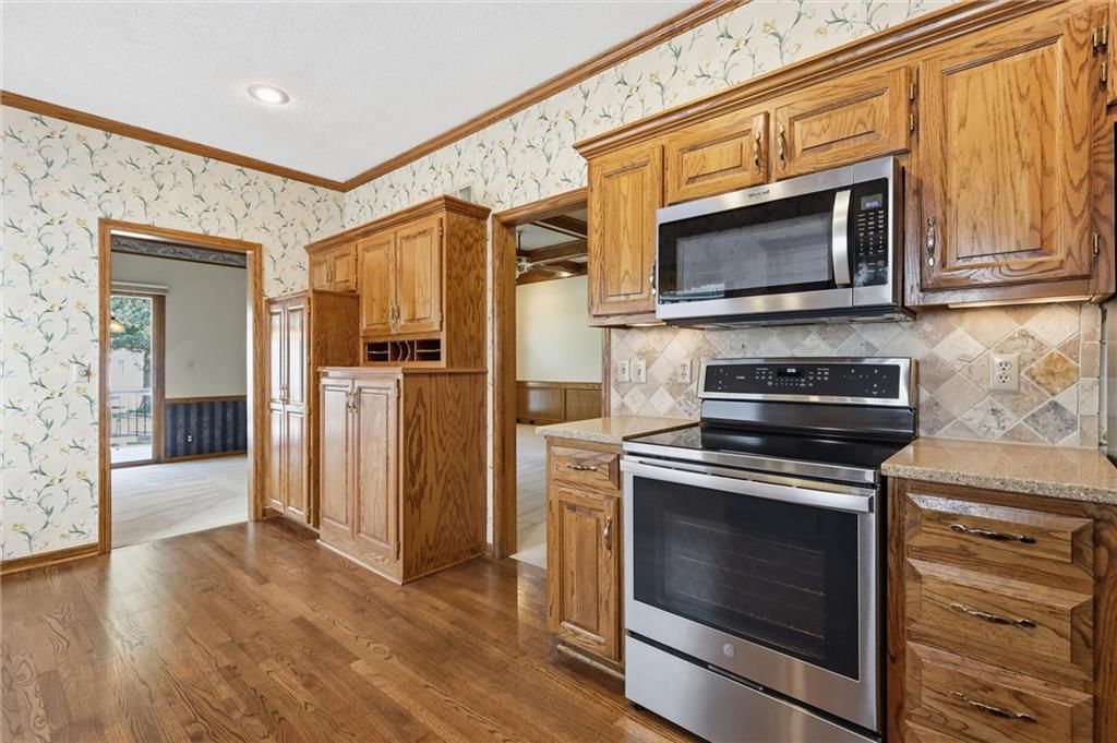 6216 W 126th Street — photo 11