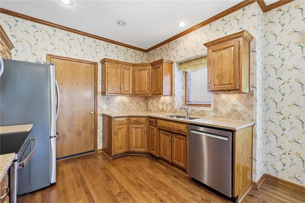 6216 W 126th Street — photo 14