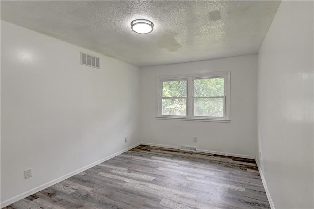 2618 N 51st Street — photo 17