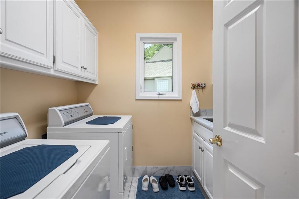 7613 W 148th Street — photo 11