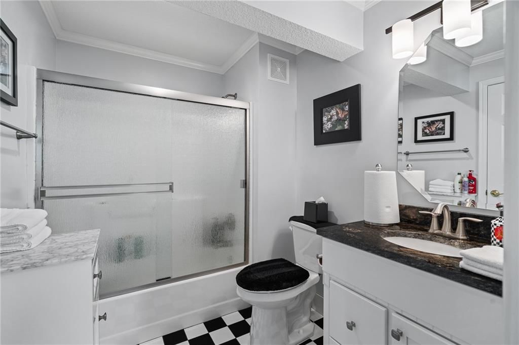 7613 W 148th Street — photo 22