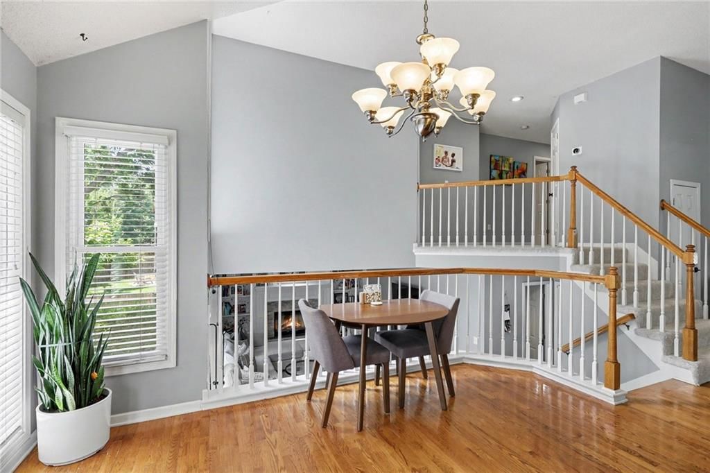 21805 W 52nd Terrace — photo 9