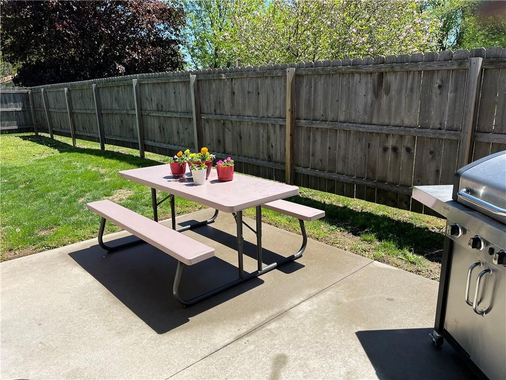 1643 N Ray Avenue — photo 22