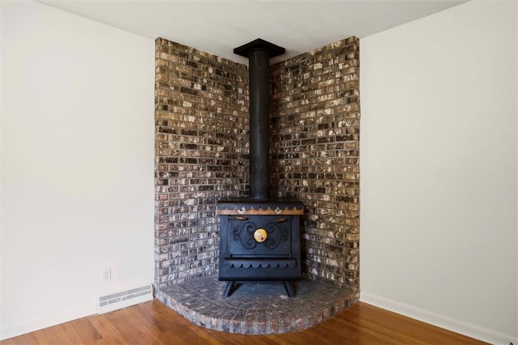 2500 Hillside Drive — photo 5