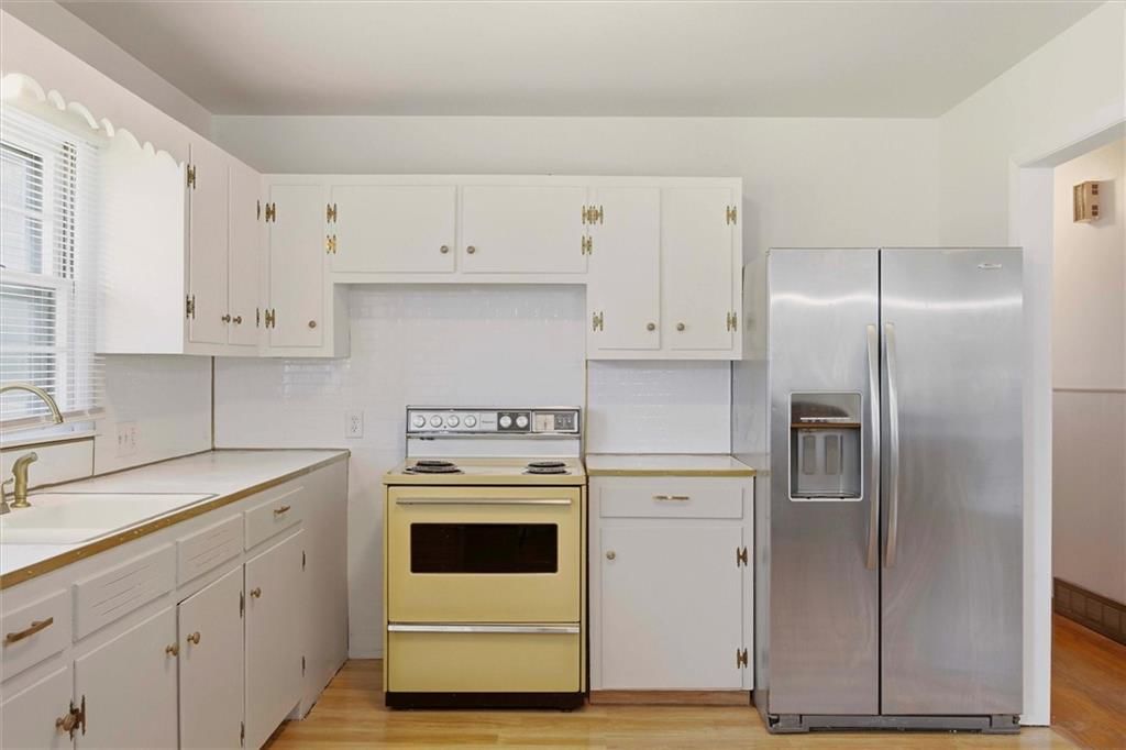 2500 Hillside Drive — photo 7