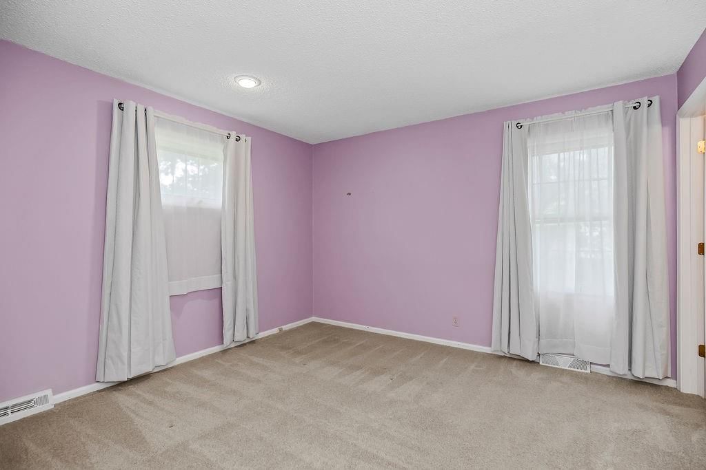 8705 W 94th Street — photo 15