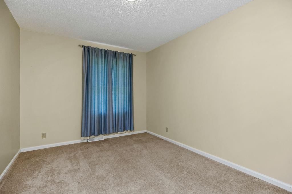 8705 W 94th Street — photo 17