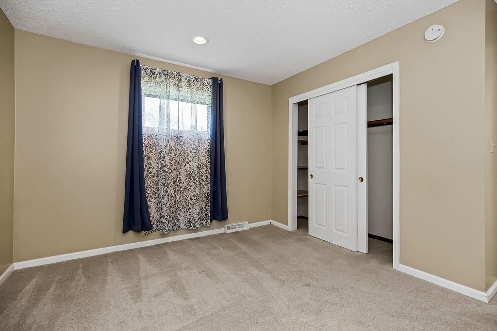 8705 W 94th Street — photo 21