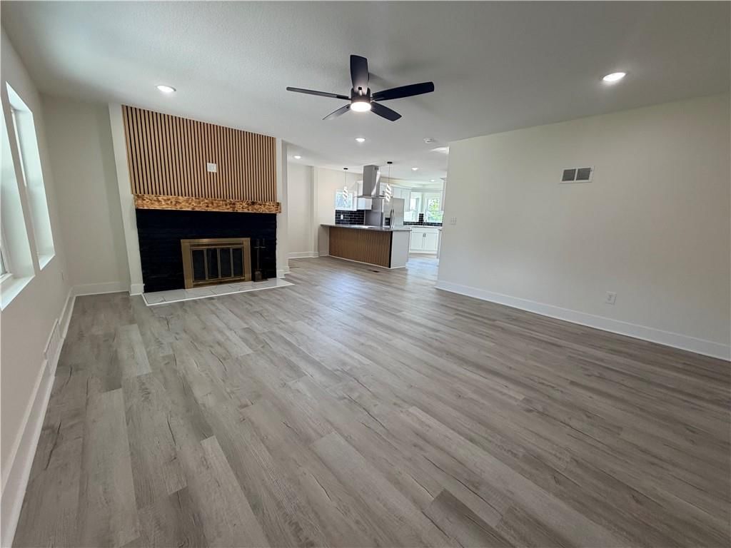1201 N 49th Street — photo 3