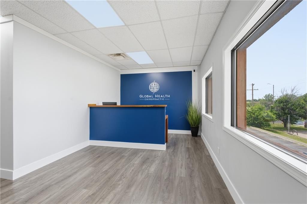 401 SW Ward, Suite 202A Road — photo 5