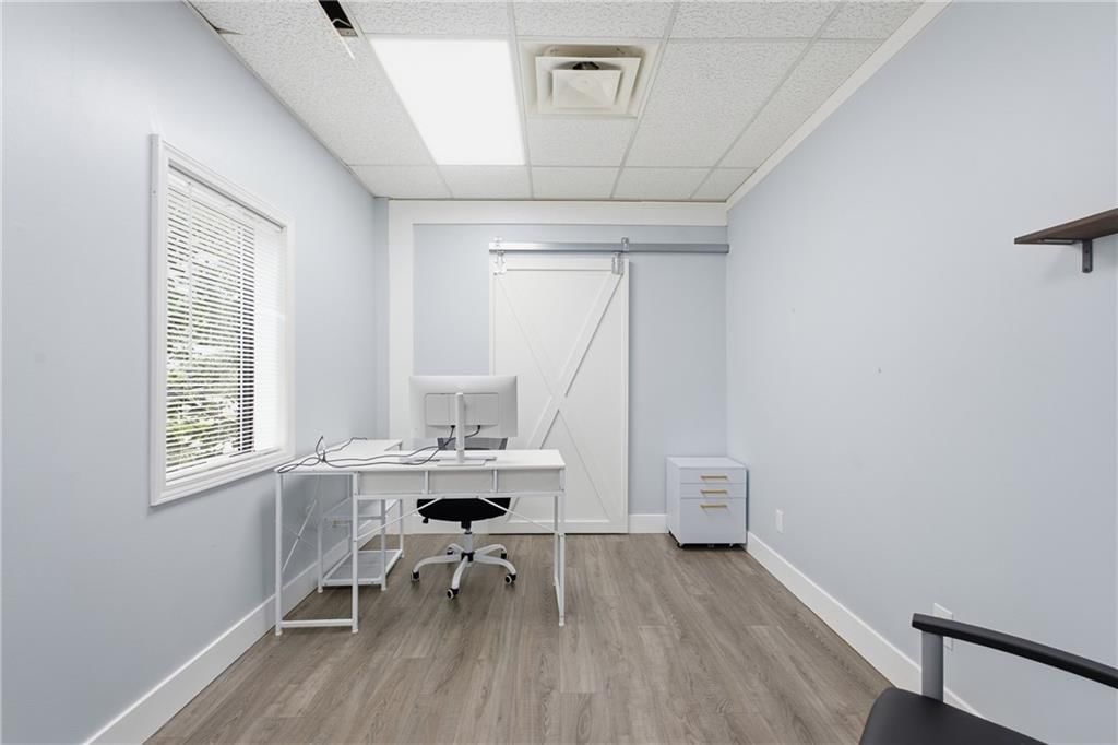 401 SW Ward, Suite 202A Road — photo 9