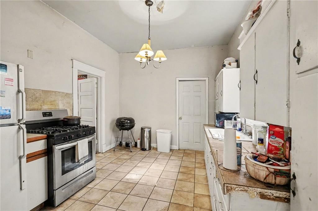 3220 E 11th Street — photo 11
