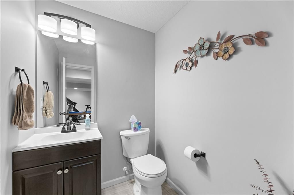 18942 W 168th Street — photo 31