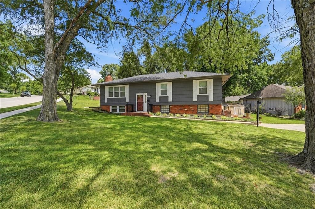 9221 Sturgeon Drive — photo 4