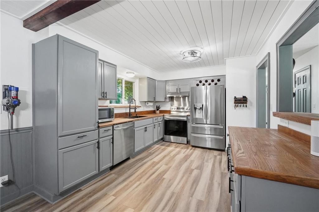 9221 Sturgeon Drive — photo 9