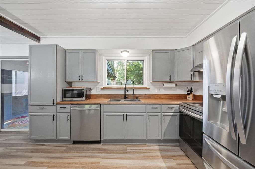 9221 Sturgeon Drive — photo 12